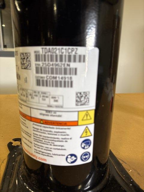 1.5 Ton Two-Stage AC Scroll Compressor 208/230/60/1 R410A