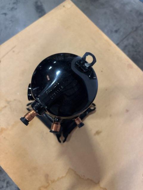 2.5 Ton Single-Stage AC/HP Scroll Compressor 200/230/60/3 R410A