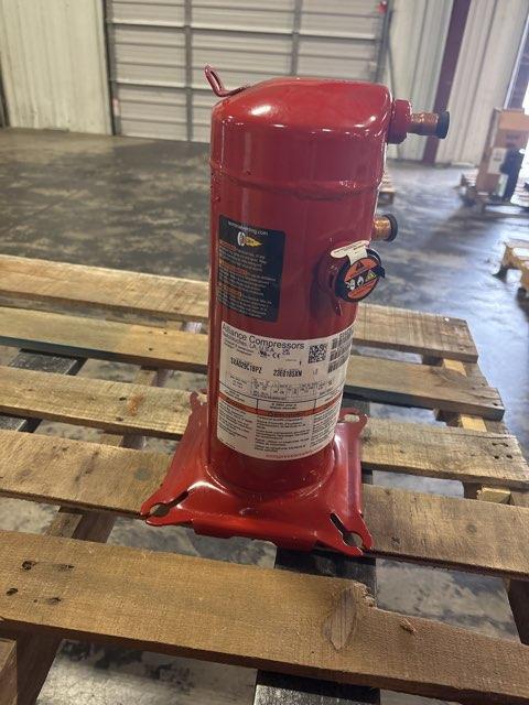 2.5 Ton AC Scroll Compressor 208/230/60/1 R410A