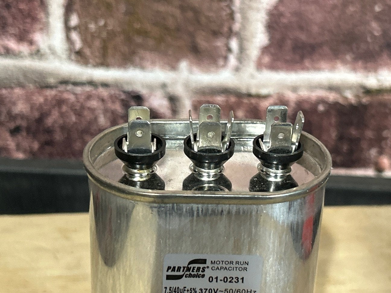 370 Vac, 40+7.5MFD 50/60 Hz, Oval Capacitor