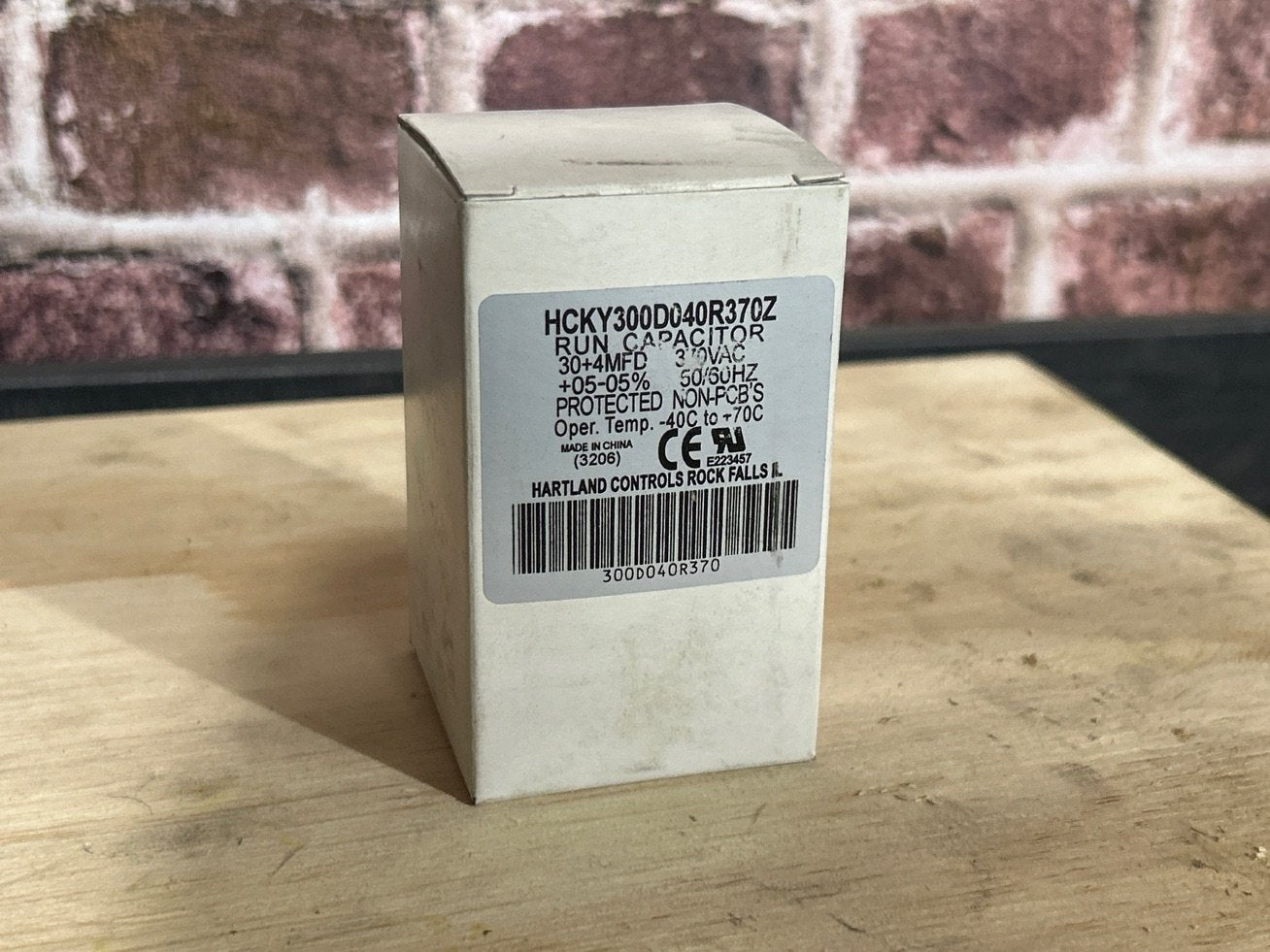 370 Vac, 30+4MFD 50/60 Hz, Round Capacitor