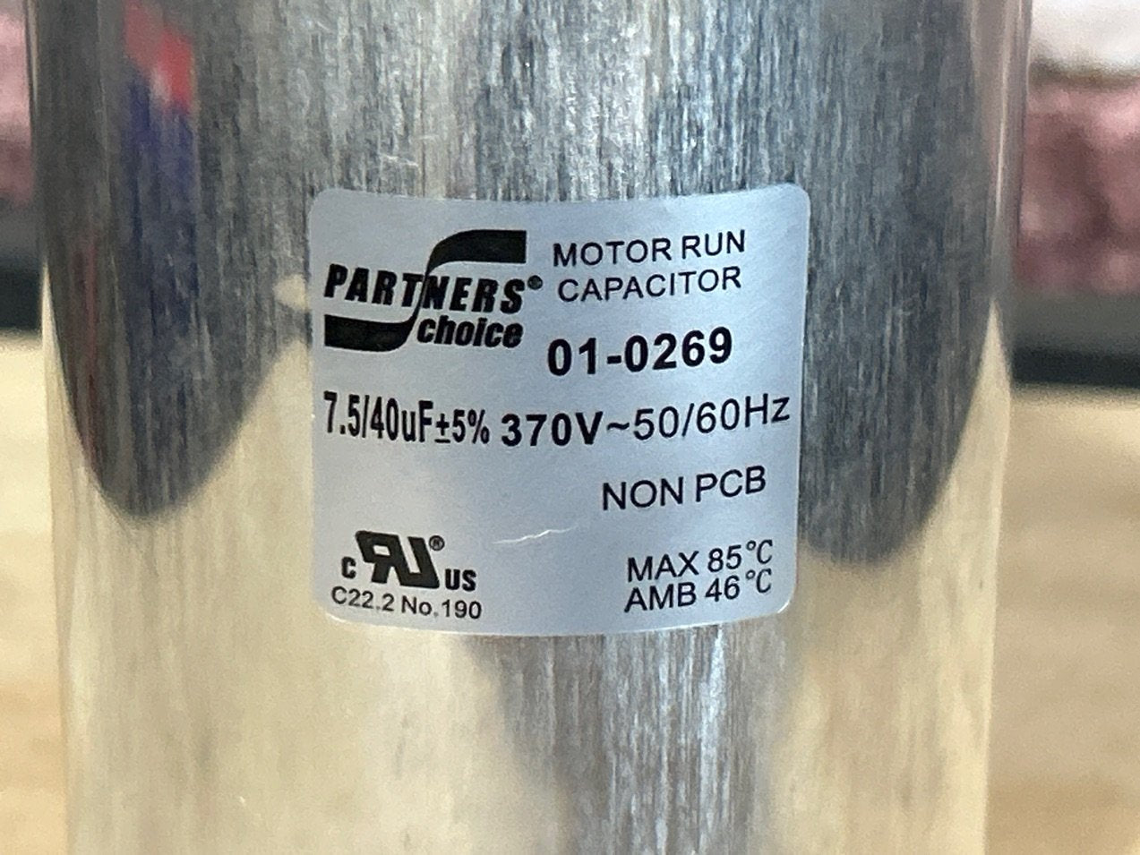 370 Vac, 40+7.5MFD 50/60 Hz, Round Capacitor