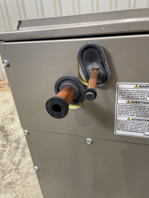 3.5 Ton AC/HP Upflow/Downflow Cased V Coil, R454B CFM 1750