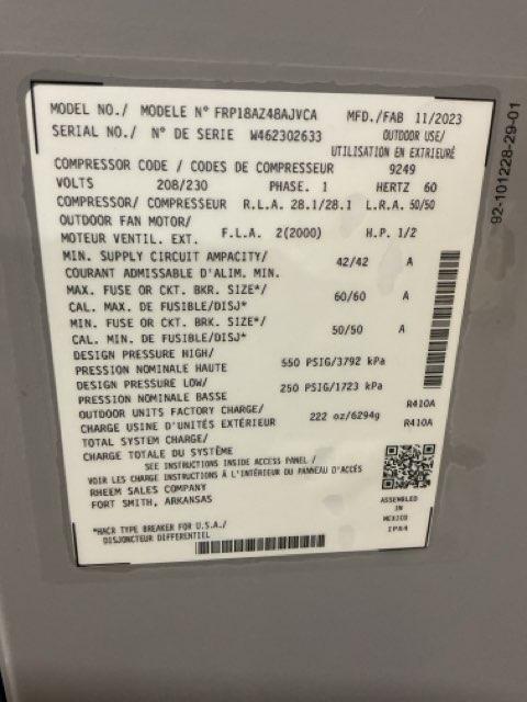 4 Ton Variable Speed Split-System Communicating Heat Pump 208-230/60/1 R410A 18 SEER2