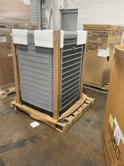 5 Ton Variable Speed Split-System Communicating Heat Pump 208-230/60/1 R410A 18 SEER2