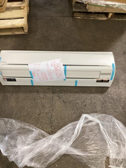 18,000 BTU Single-Zone Indoor Inverter Air Conditioner Mini Split Unit, 17 SEER 208-230/60/1 R-410A