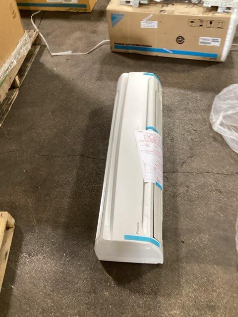 18,000 BTU Single-Zone Indoor Inverter Air Conditioner Mini Split Unit, 17 SEER 208-230/60/1 R-410A