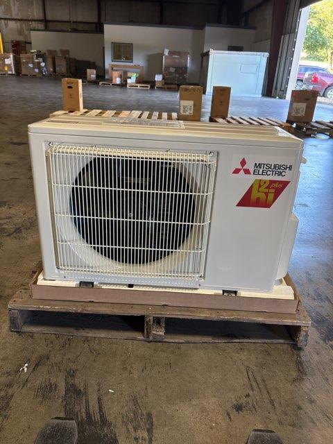 9,000 BTU Single-Zone Outdoor Inverter Heat Pump Mini Split Unit, 30.5 SEER 208-230/60/1 R-410A
