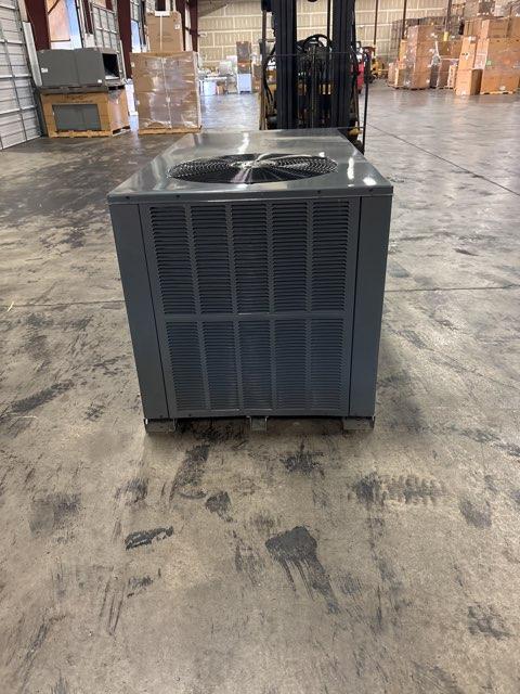 4 Ton Two-Stage Horizontal Packaged Heat Pump Unit, 15.2 SEER2, 208-230/60/1, R410A