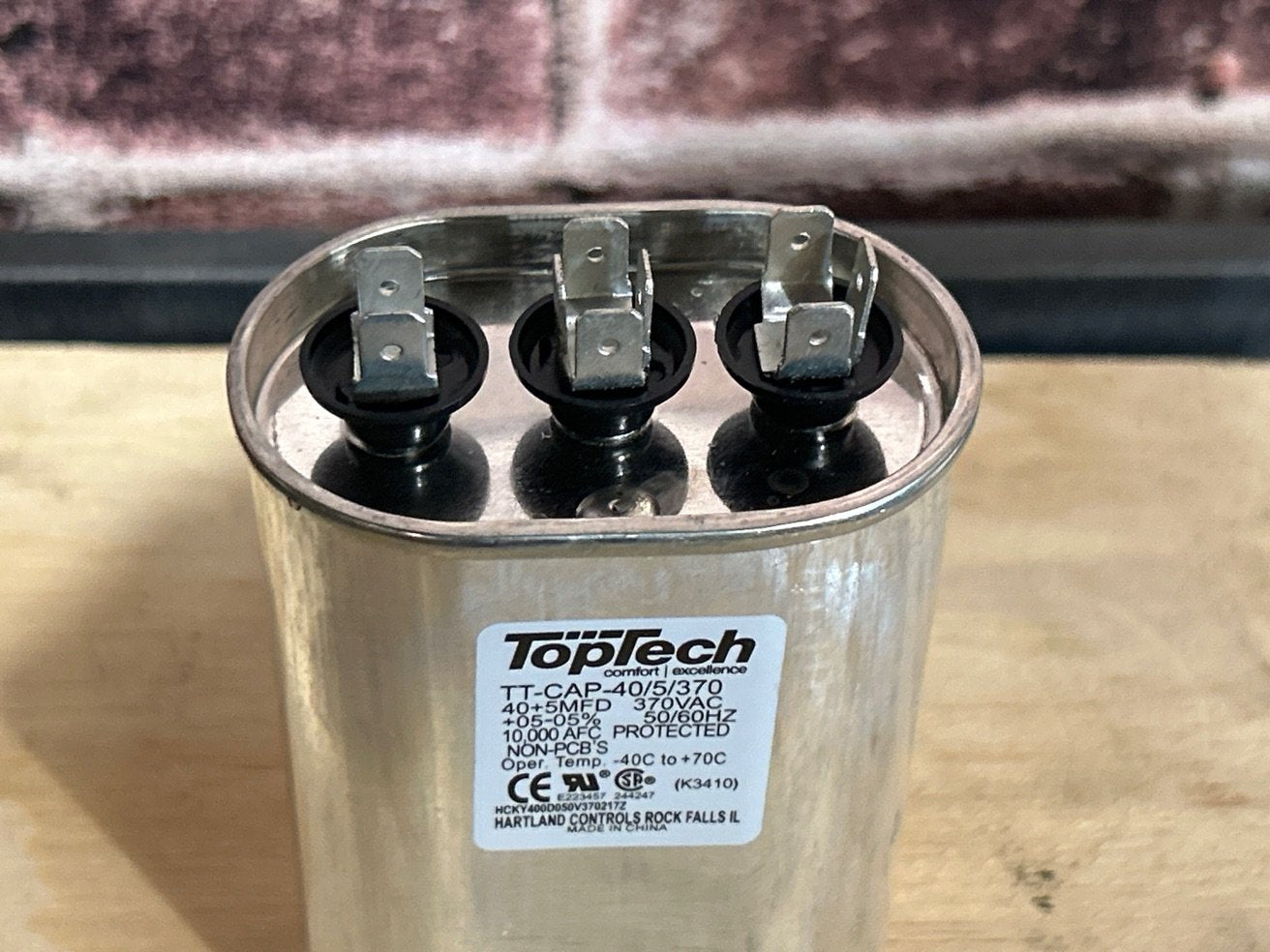 370 Vac, 40+5MFD 50/60 Hz, Oval Capacitor
