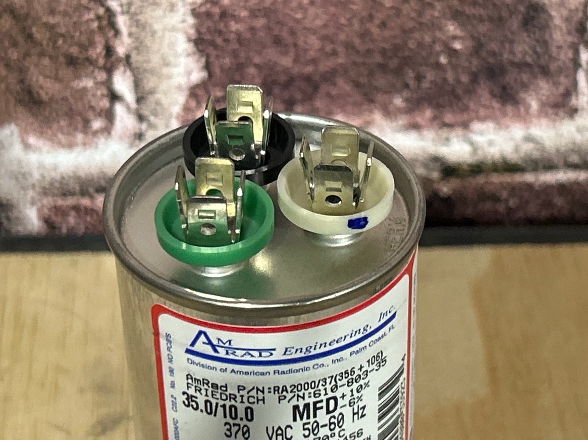 370 Vac, 35+10MFD 50/60 Hz, Round Capacitor