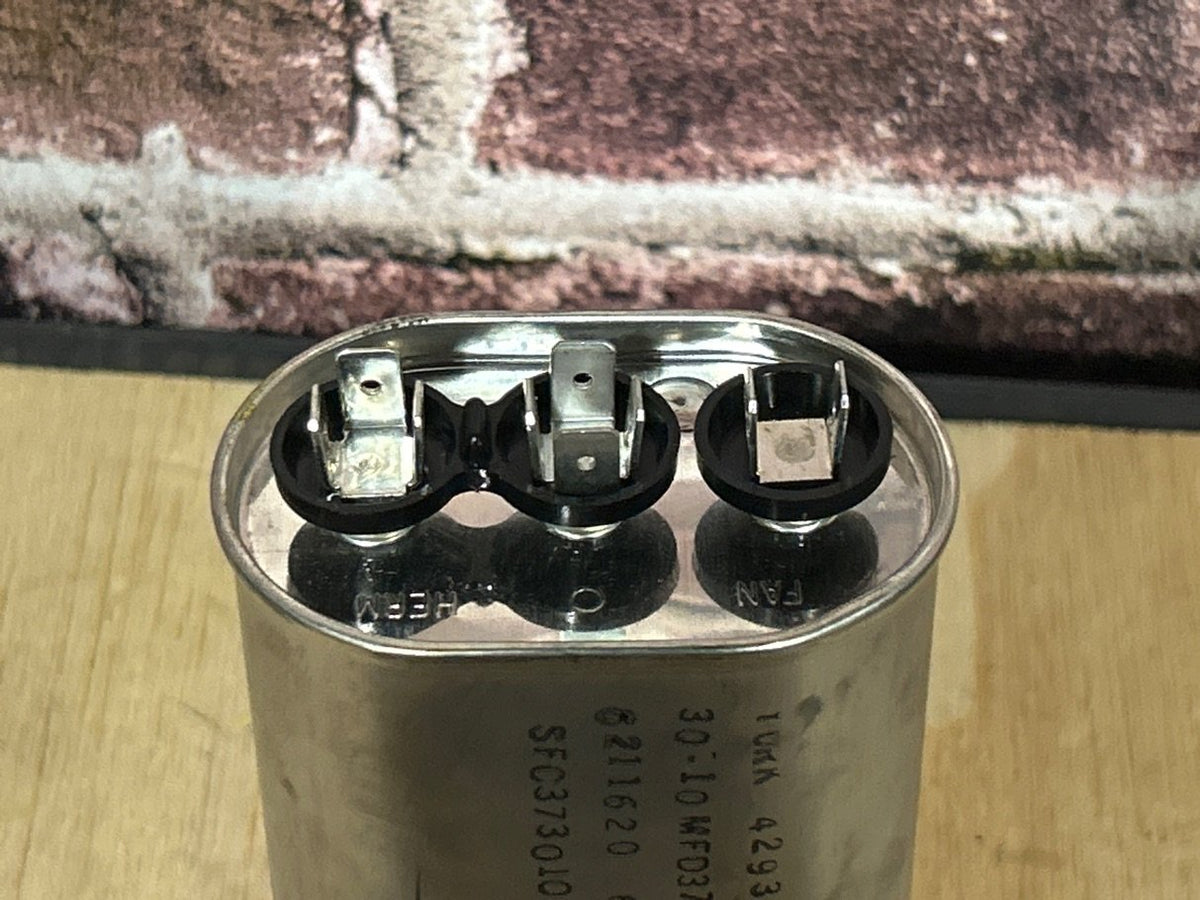 370 Vac, 30+10MFD 50/60 Hz, Oval Capacitor