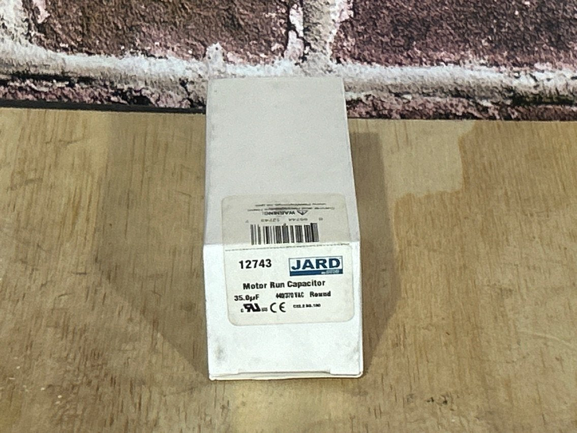 370/440 Vac, 35MFD 50/60 Hz, Round Capacitor