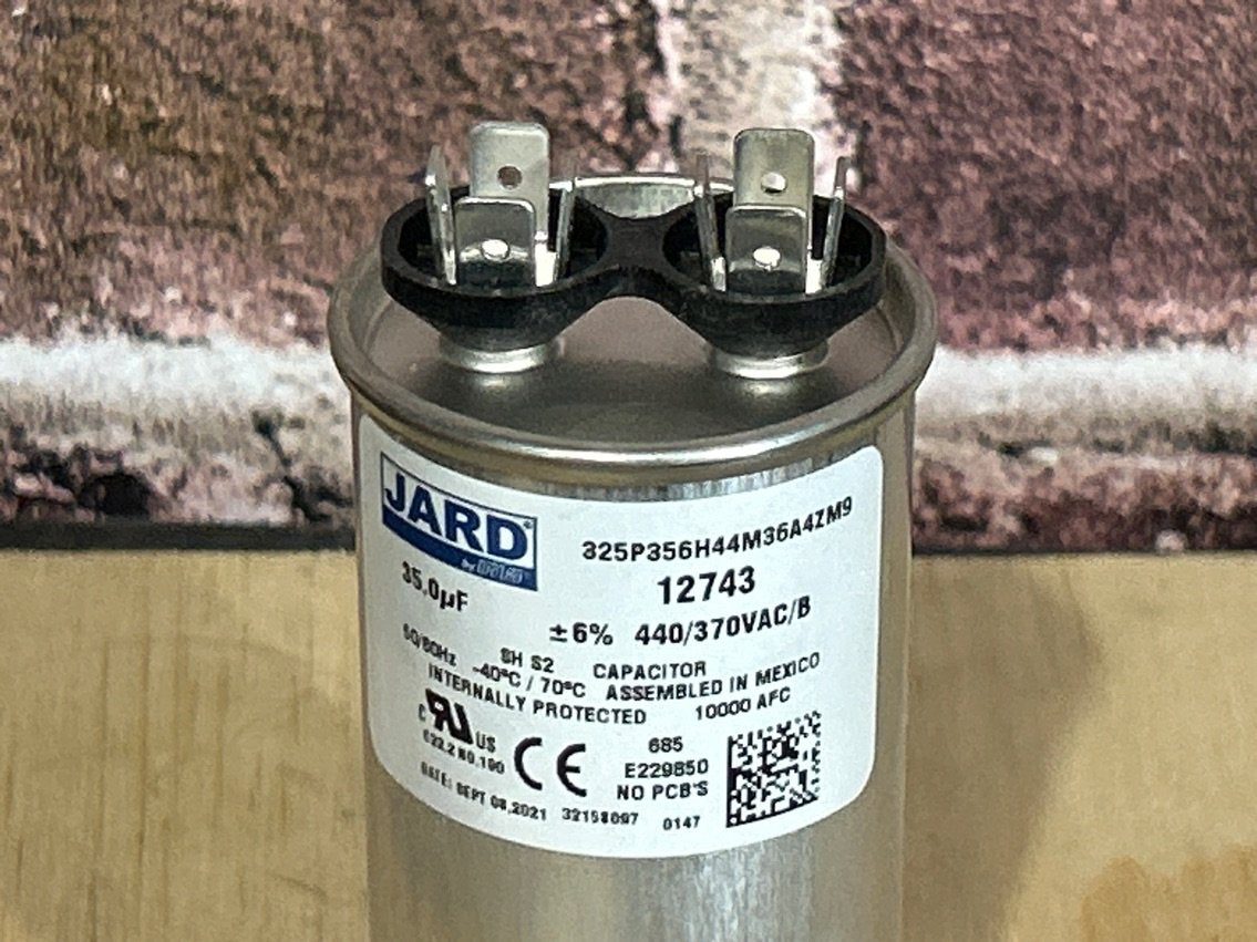 370/440 Vac, 35MFD 50/60 Hz, Round Capacitor