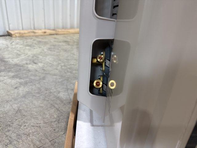 12,000 BTU Single-Zone Outdoor Inverter Heat Pump Mini Split Unit, 29.3 SEER 208-230/60/1 R-410A
