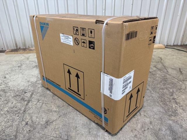 18,000 BTU Multi-Zone Outdoor Inverter Heat Pump Mini Split Unit, 17 SEER 208-230/60/1 R-410A