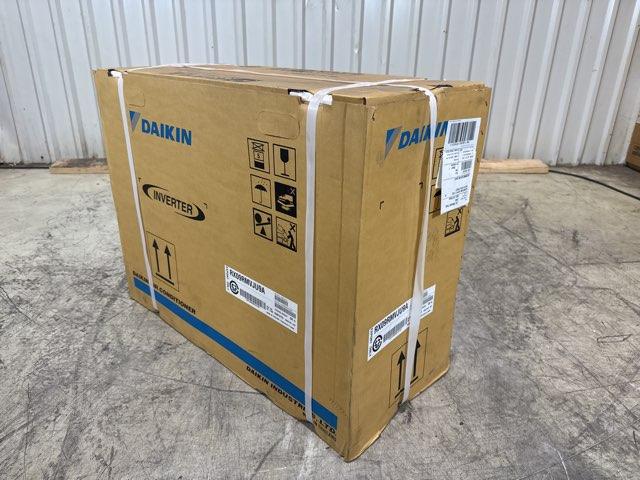 9,000 BTU Single-Zone Outdoor Inverter Heat Pump Mini Split Unit, 18 SEER 208-230/60/1 R-410A