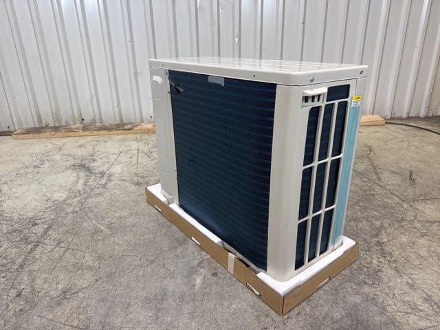 12,000 BTU Single-Zone Outdoor Inverter Heat Pump Mini Split Unit, 17 SEER 208-230/60/1 R-410A