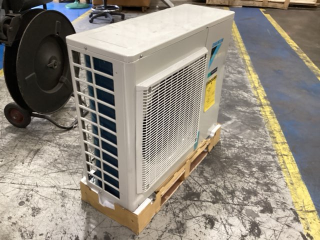 24,000 BTU Single-Zone Outdoor Inverter Heat Pump Mini Split Unit, 20 SEER 208-230/60/1 R-410A