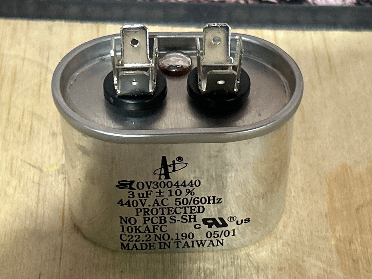440 Vac, 3MFD 50/60 Hz, Oval Capacitor