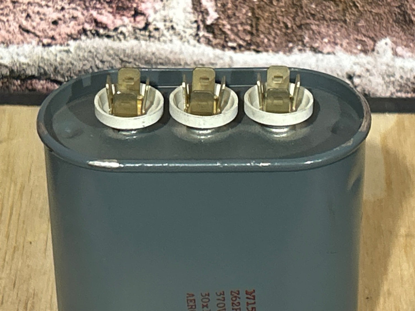 370 Vac, 30+15MFD 50/60 Hz, Oval Capacitor