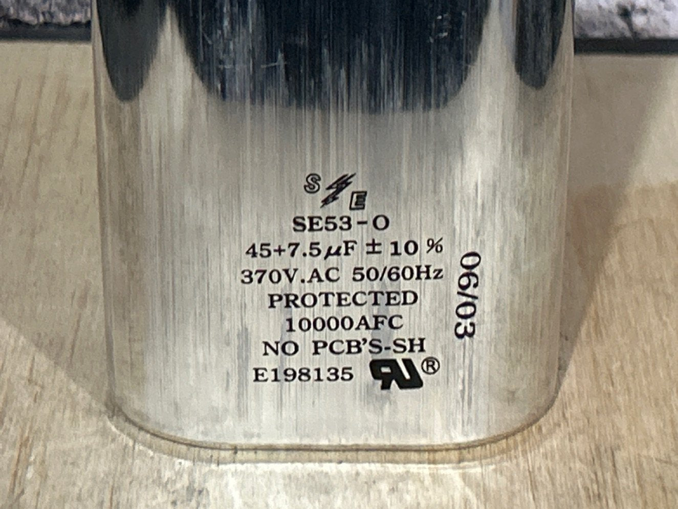 370 Vac, 45+7.5MFD 50/60 Hz, Oval Capacitor