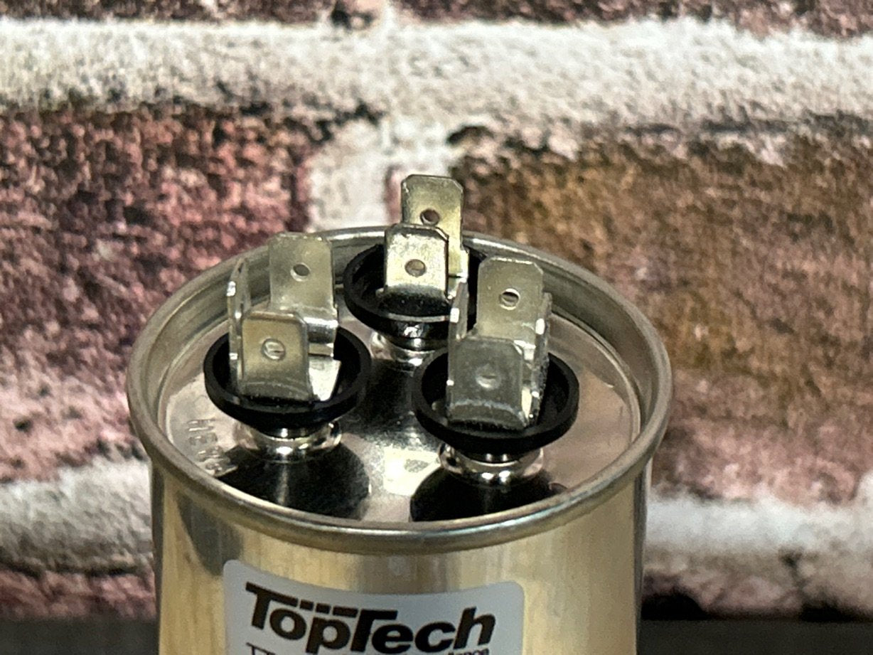 370 Vac, 60+5MFD 50/60 Hz, Round Capacitor