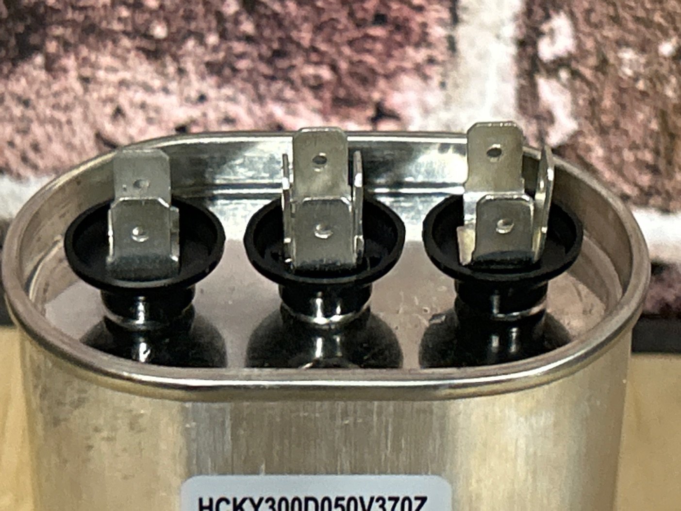 370 Vac, 30+5MFD 50/60 Hz, Oval Capacitor