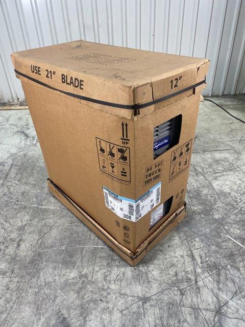 40,000 BTU SS Ultra Low NOx Upflow/Horizontal ECM Gas Furnace 80% AFUE 120/60/1 CFM:1389