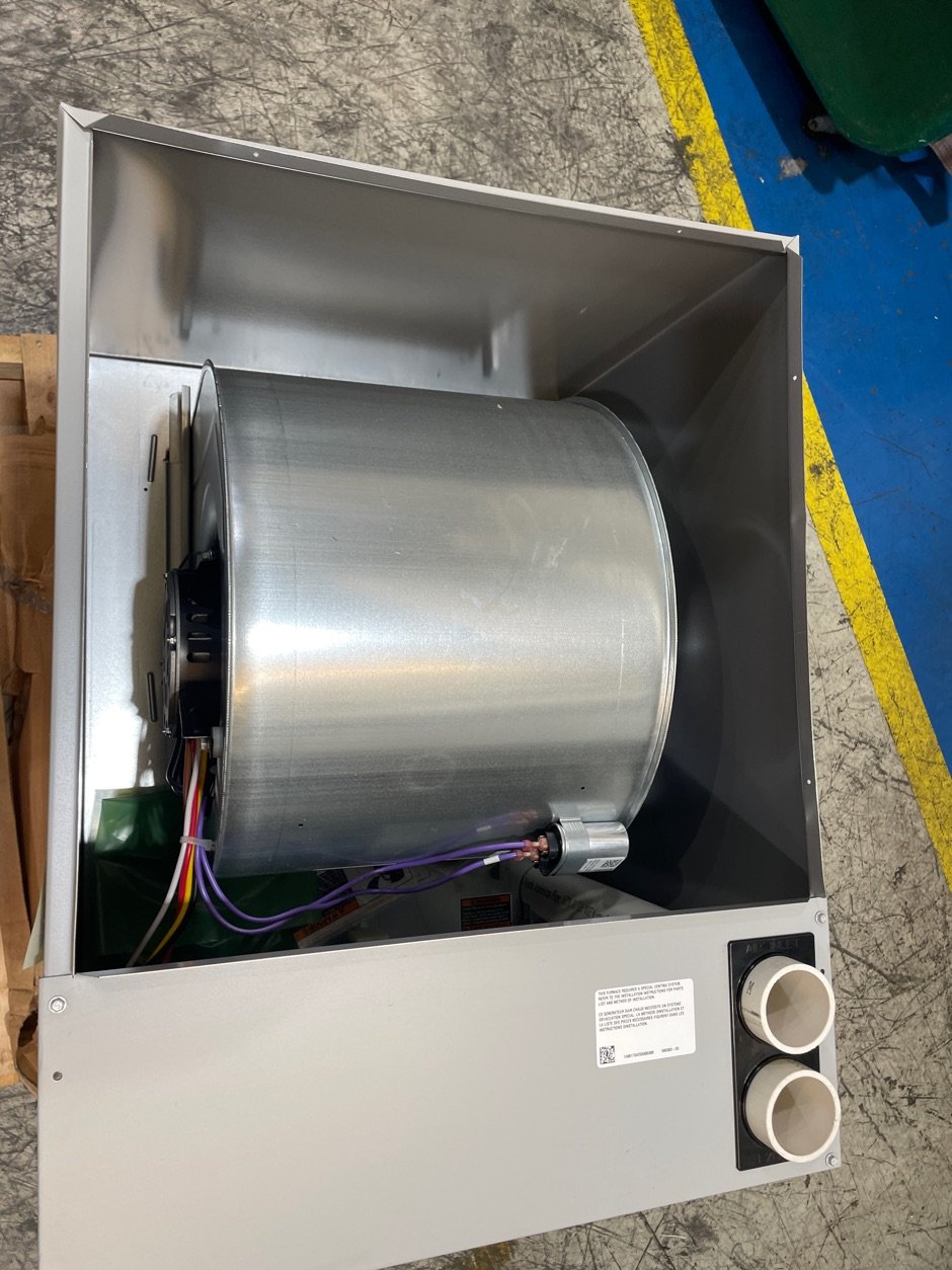 88,000 BTU Single Stage Downflow Multi Speed PSC Gas Furnace 92% AFUE 120/60/1 CFM: 1910