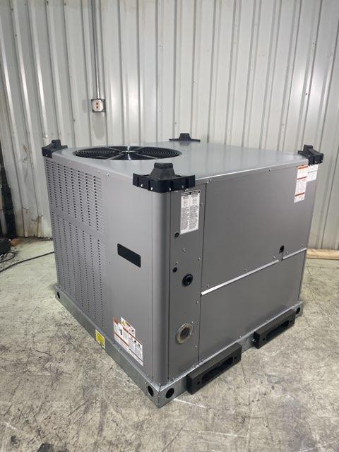 2 Ton Ultra Low NOx Single-Stage Convertible Natural G/E Packaged Unit, 14 SEER, 208-230/60/1, R410A
