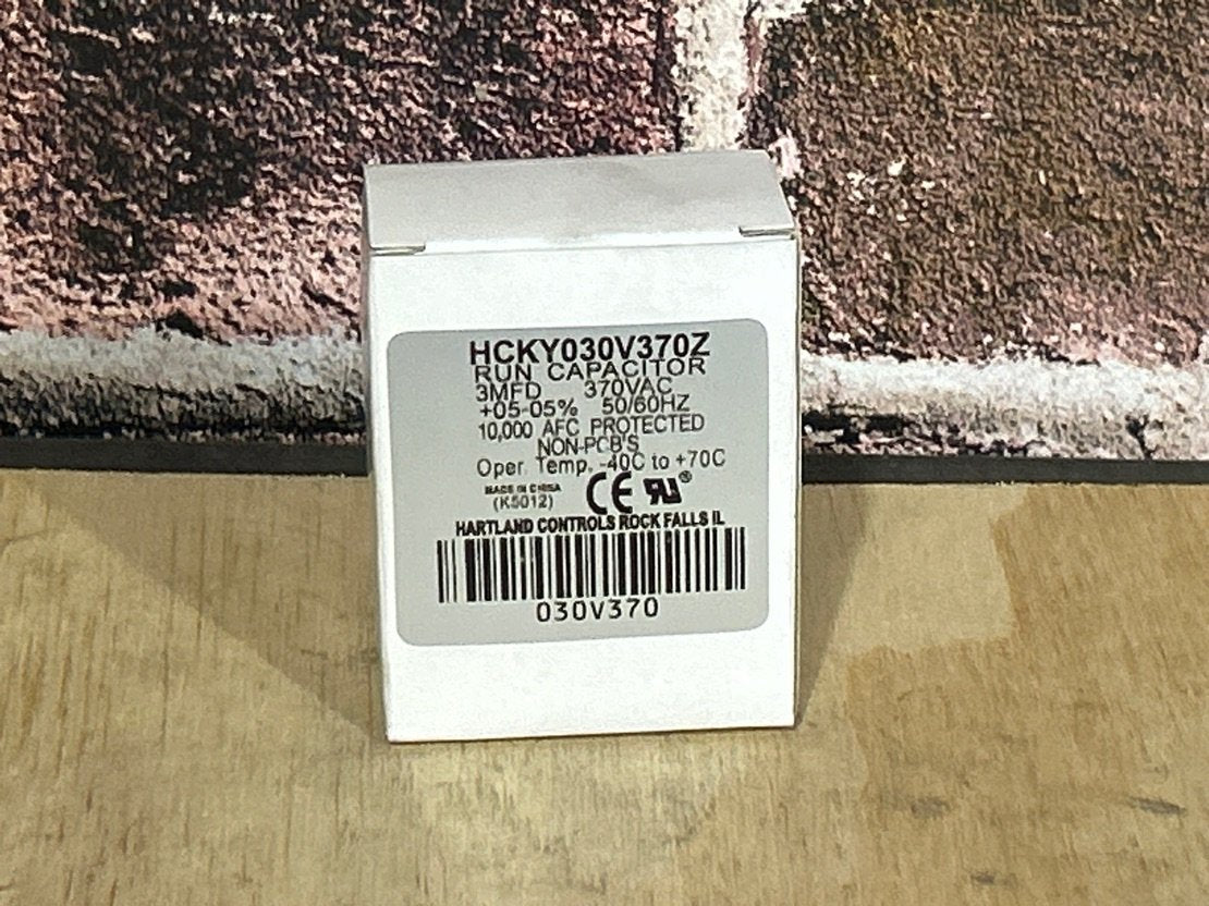 370 Vac, 3MFD 50/60 Hz, Oval Capacitor