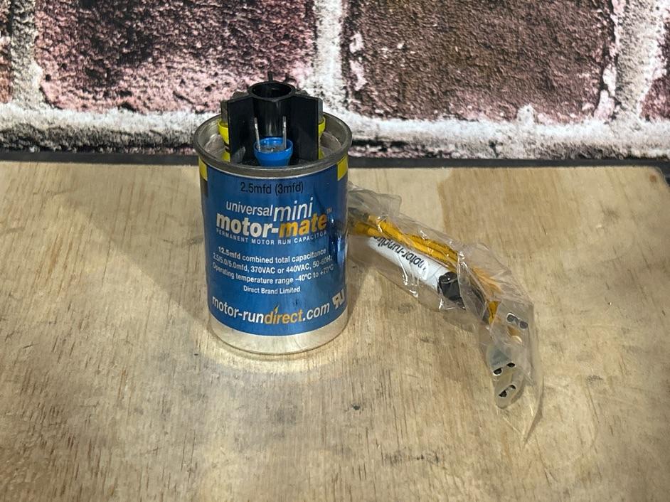 370/440 Vac, 12.5MFD 50/60 Hz, Round Capacitor