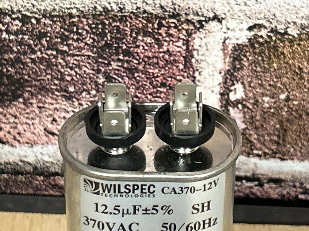 370 Vac, 12.5MFD 50/60 Hz, Oval Capacitor