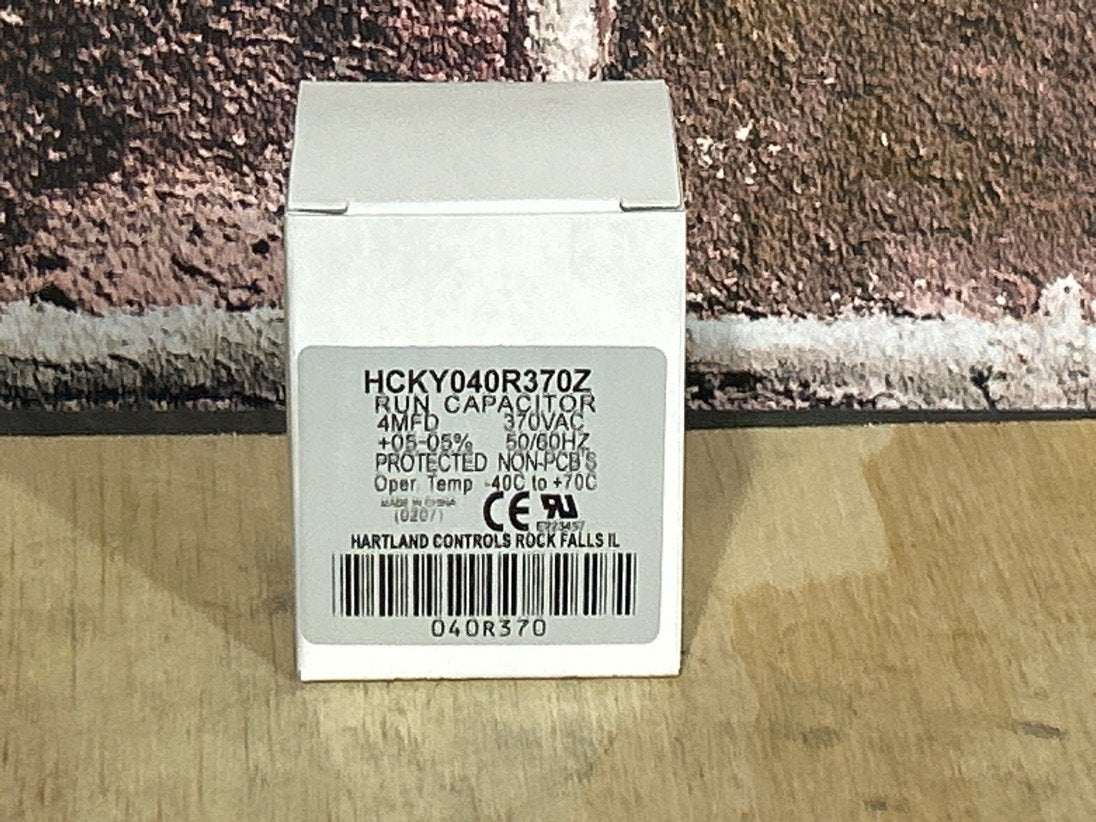 370 Vac, 4MFD 50/60 Hz, Round Capacitor