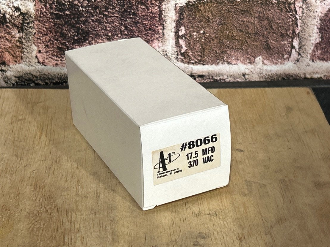 370 Vac, 17.5MFD 50/60 Hz, Oval Capacitor