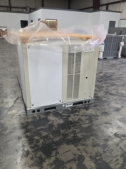 5 Ton Two-Stage Convertible Natural Gas/Electric Packaged Unit, 16.2 SEER2, 460/60/3, R32