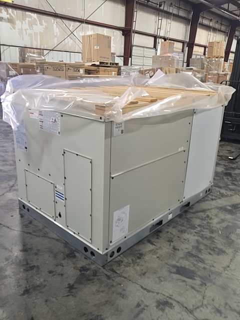 5 Ton Two-Stage Convertible Natural Gas/Electric Packaged Unit, 16.2 SEER2, 460/60/3, R32