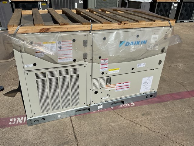 4 Ton Two-Stage Convertible Natural Gas/Electric Packaged Unit, 16.4 SEER2, 460/60/3, R32