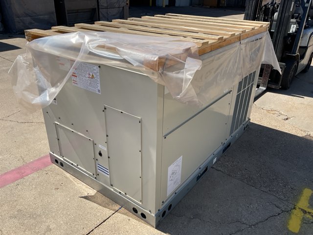 4 Ton Two-Stage Convertible Natural Gas/Electric Packaged Unit, 16.4 SEER2, 460/60/3, R32