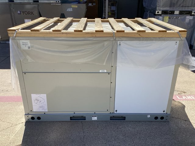 4 Ton Two-Stage Convertible Natural Gas/Electric Packaged Unit, 16.4 SEER2, 460/60/3, R32