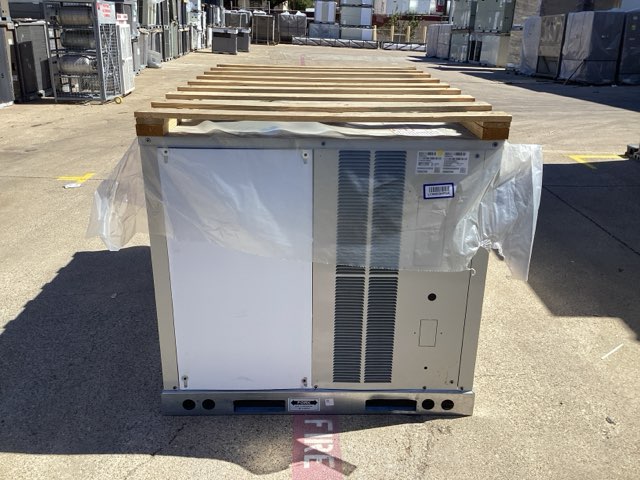 4 Ton Two-Stage Convertible Natural Gas/Electric Packaged Unit, 16.4 SEER2, 460/60/3, R32