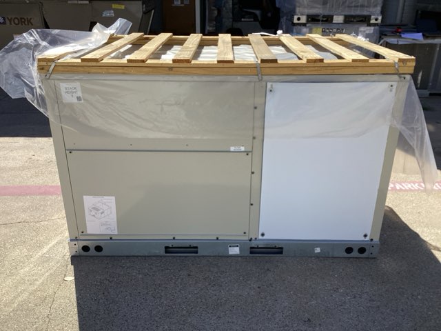 5 Ton Two-Stage Convertible Natural Gas/Electric Packaged Unit, 16.2 SEER2, 208-230/60/3, R32
