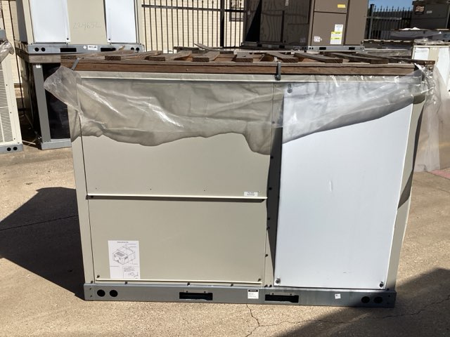 6 Ton Two-Stage Convertible Natural Gas/Electric Packaged Unit, 12.5 EER, 460/60/3, R32