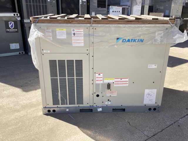 6 Ton Two-Stage Convertible Natural Gas/Electric Packaged Unit, 12.5 EER, 460/60/3, R32