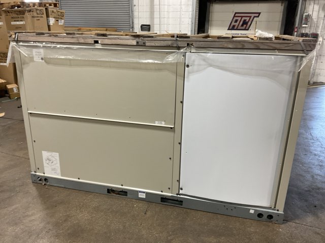 7.5 Ton Two-Stage Convertible Natural Gas/Electric Packaged Unit, 12.5 EER, 460/60/3, R32