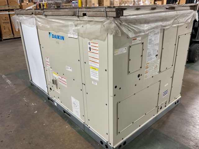 8.5 Ton Two-Stage Convertible Natural Gas/Electric Packaged Unit, 12.5 EER, 208-230/60/3, R32