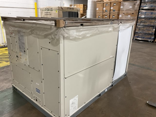 8.5 Ton Two-Stage Convertible Natural Gas/Electric Packaged Unit, 12.5 EER, 208-230/60/3, R32