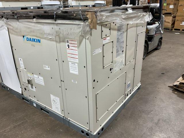 8.5 Ton Two-Stage Convertible Natural Gas/Electric Packaged Unit, 12.5 EER, 460/60/3, R32