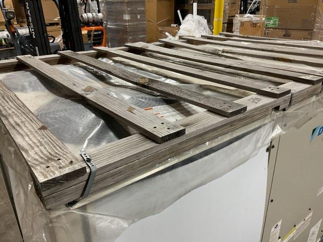 12.5 Ton Two-Stage Convertible Natural Gas/Electric Packaged Unit, 12 EER, 208-230/60/3, R32